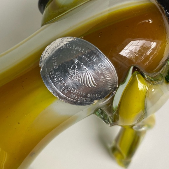 Cristales De Chihuahua Hand Blown Glass Bull - Picture 6 of 6